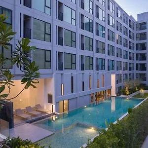 Sathorn Charoen Nakhon Bangkok Near Iconsiam