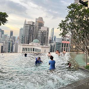 Axon Suites Bukit Bintang By Kl Pavilion
