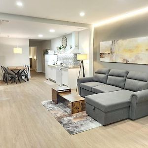 Appartement à 2 Chambres à Coucher