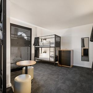 Dormitory Room Mixed