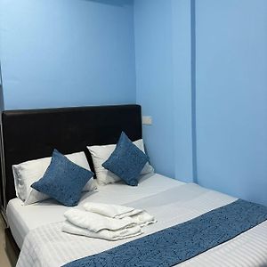 Chambre Standarde Lit Queen-Size