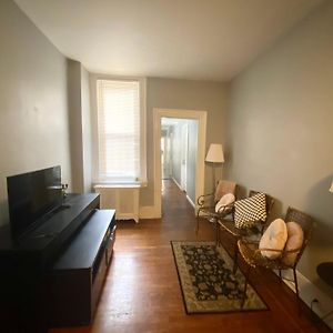 Clover 2900 - Apartment And Rooms With Private Bathroom Near Washington Ave South Philly