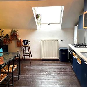 Appartement à 3 Chambres à Coucher