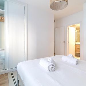 Appartement à 2 Chambres à Coucher
