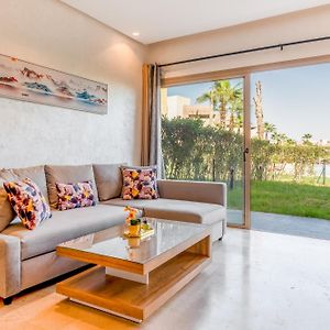 Relax Front Of Pool - Golf- Fiber Optic