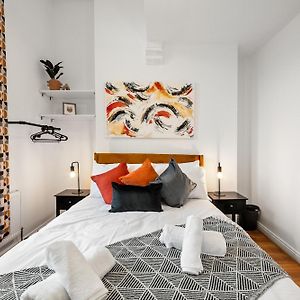 Appartement à 3 Chambres à Coucher