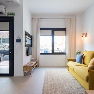 Florit Flats - Traditional Valencia Ceramic Apartments, Bicycles For You!