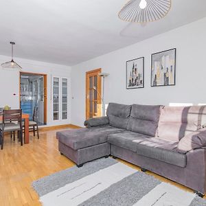 Atico Trucha Retreat Con Terraza
