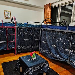 Dormitory Room Mixed