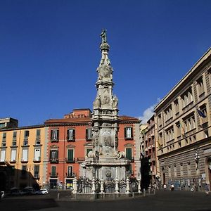 Trinita' Maggiore Home/ Historic Center
