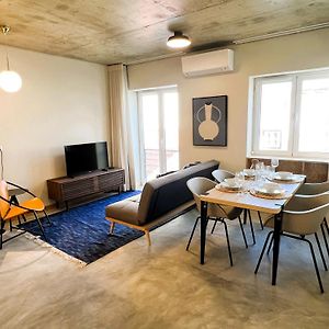 Appartement à 2 Chambres à Coucher