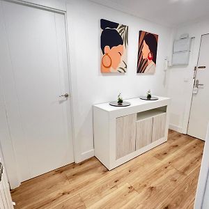 Appartement à 2 Chambres à Coucher