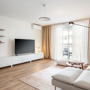 Appartement à 2 Chambres à Coucher