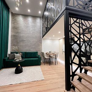 Opera Z39 Suite