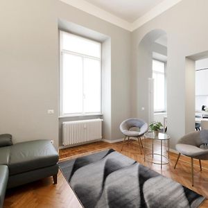 Milan Royal Suites - Centro