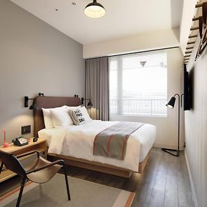 Chambre Lit Queen-Size