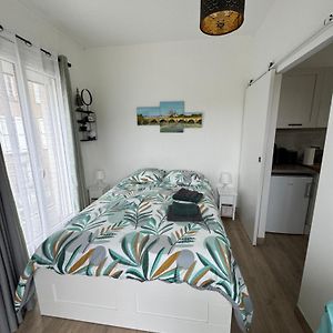 Cosy Loire, T2 Neuf, Front De Loire ,Vue Cathedrale,5Min A Pied Centre Ville Et Parking Prive