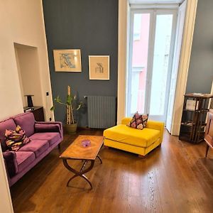 Appartement de Luxe à 4 Chambres à Coucher