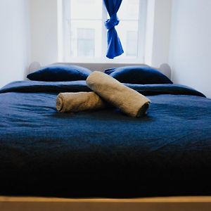 Lighthouse Hostel & Rooms