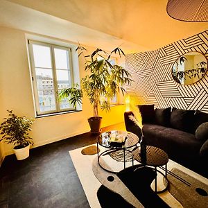 Appartement à 3 Chambres à Coucher