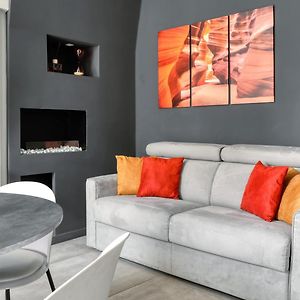 Ideal Rent - Farini 74