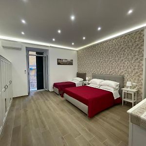 Spaccanapoli 41
