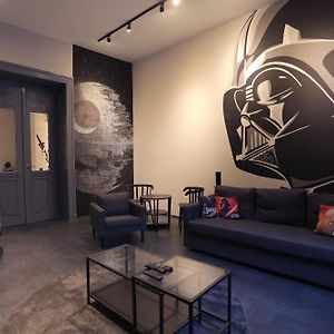 Galaxy Apartment