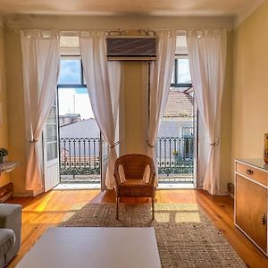Stay As A Local! Santos Historical Guesthouse III