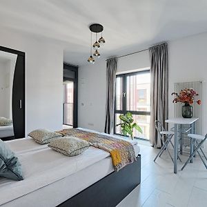 Urbannestgroup - Krochmalna 59