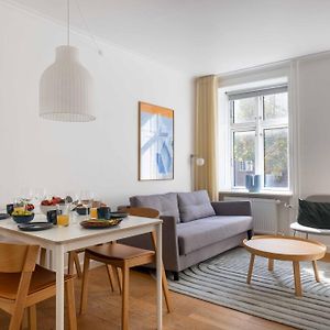 Appartement à 2 Chambres à Coucher