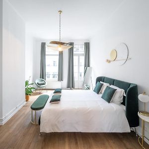 Appartement à 2 Chambres à Coucher