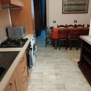 3 Rooms Station Central Free Parking