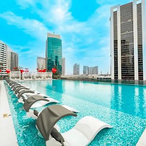 City Retreat Mag 318,Downtown Dubai 5 Minutes Walk To Dubai Mall