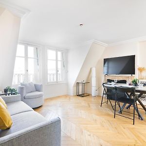 Appartement Quartier Rue De La Paix Free Netflix