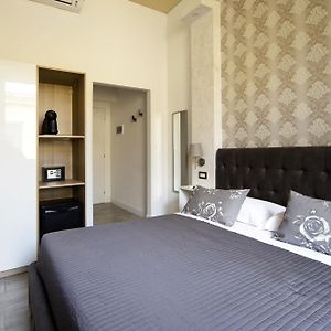 Private Bathroom King Room
