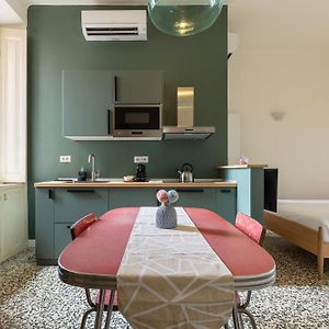 Beplace Apartments At Naviglio Grande