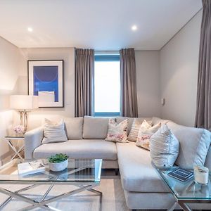 Appartement à 3 Chambres à Coucher