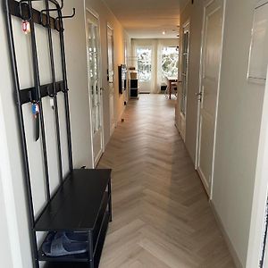 Appartement à 3 Chambres à Coucher