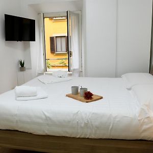 Nest For Two Three Min From Duomo