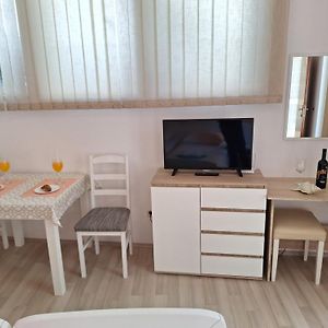 Studio Standarde Lit King-Size