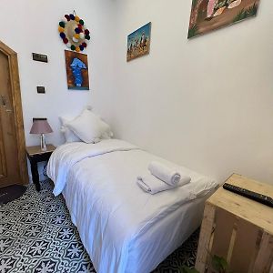 Chambre A La Medina Avec Salle De Bain Prive