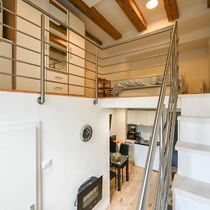 Apartma N'Poznam Tobacna 2