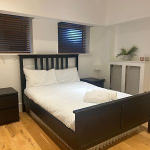 Hyde Park Studio Apartments
