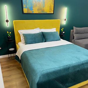 Zoe Apartment At City Center