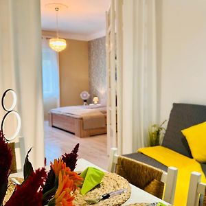 Central Comfort Oasis - District 9