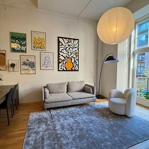 Appartement à 2 Chambres à Coucher