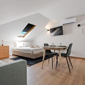 Lovely Studio Fully Equipped Near Subway N12