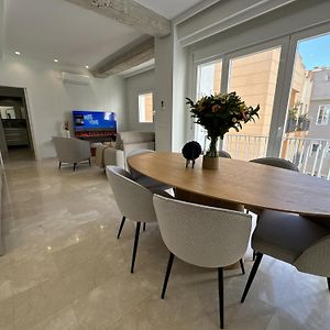 Navas 102 Cosmopolitan Loft