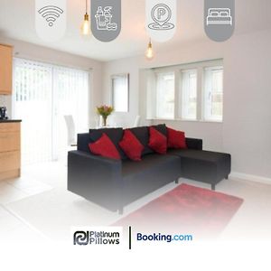Modern Oxford 2 Bedroom Apartments, Weekly & Monthly Stays, Families & Contractor Accommodation