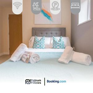 Modern Oxford 2 Bedroom Apartments, Near Headington Hospital, Families & Contractor Accommodation With Parking